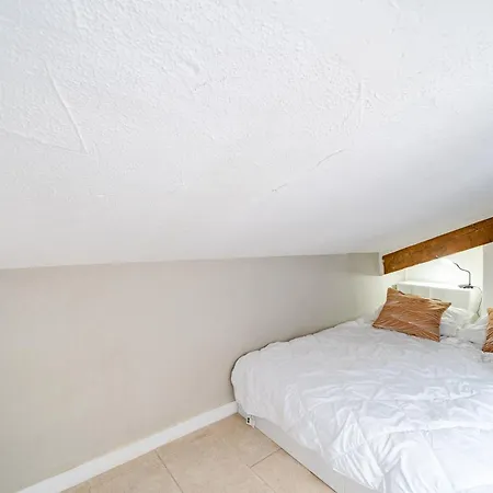 Cosy Proche Gare De *